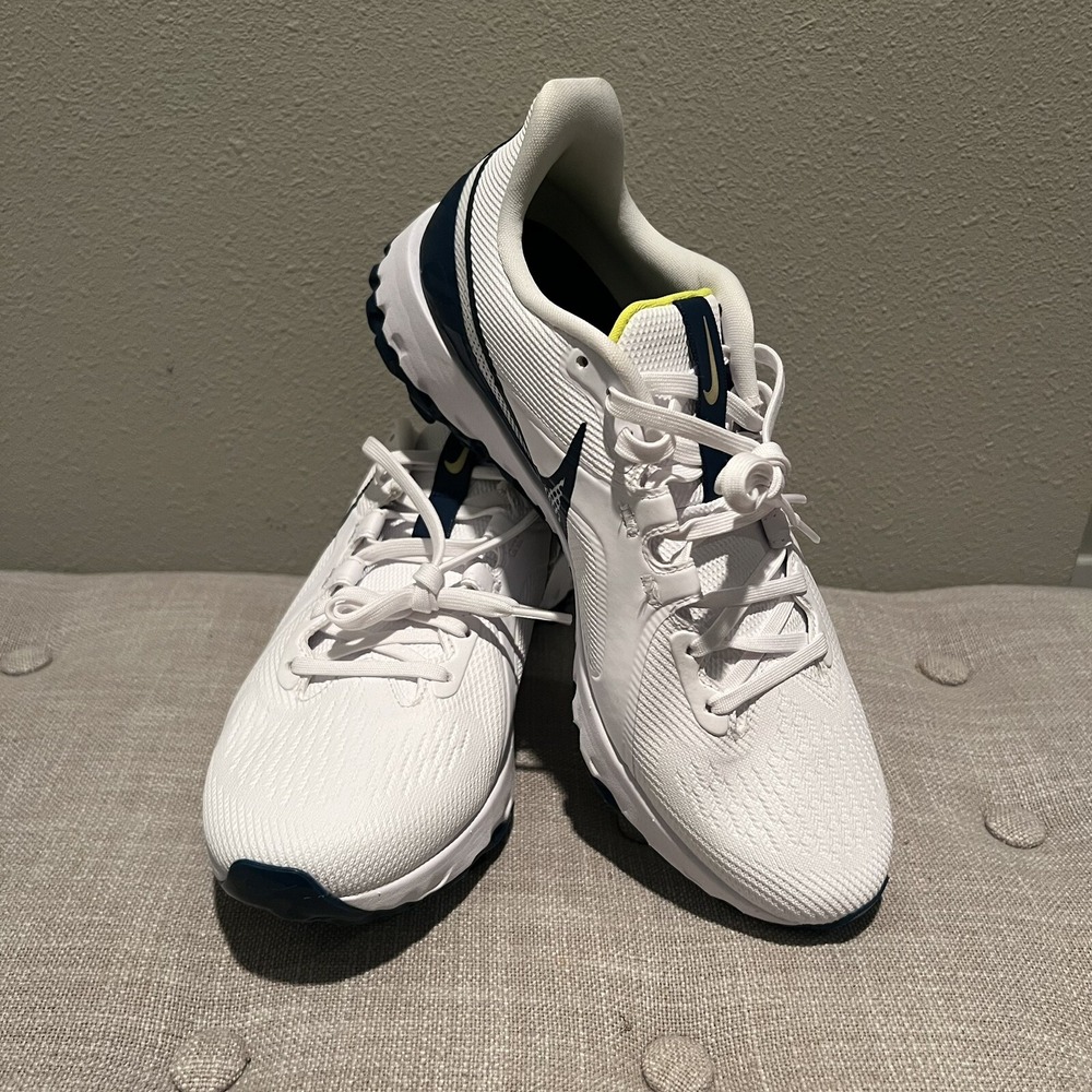 Men's White Athletic Golf Shoes with Navy Accents